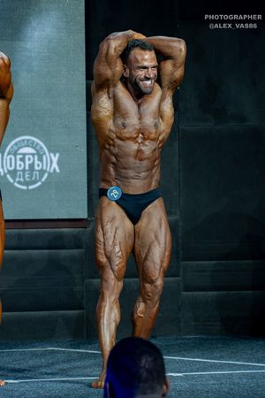 CLASSIC  PHYSIQUE +178